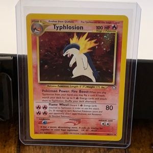 Typhlosion 18/111 Holo Neo Genesis Pokémon Card